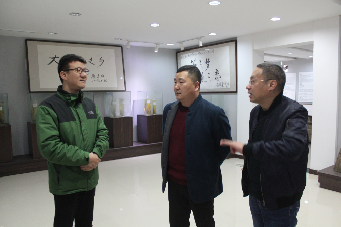 宁波市海洋与渔业研究院林庆欢院长一行莅临公司指导